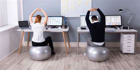 ErgonomicsandWorkplaceConsiderationsforHandHealth