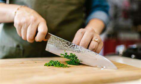 PrecisioninKnifeSkills:MasteringtheArtofCutting